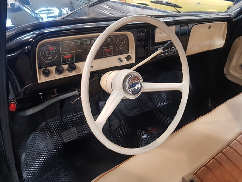 Imagen 9 de 15 de Chevrolet C10 Pickup (1964) - Macomeclassic