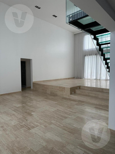 Casa En Venta - Barrio Don Joaquin