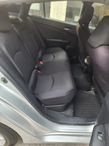 Toyota Prius 1.8 Base Cvt