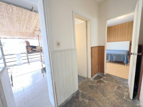 Venta Hermosa Casa De Altos, La Blanqueada, 2 O 3 Dormitorios, Al Frente, Balcón, Terraza, Sin Gastos Comunes, Independiente, Divina