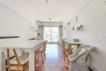 Comprar Luminoso. Tres Ambientes. Piso Alto. Al Frente. Balcón Corrido. Barrio Norte