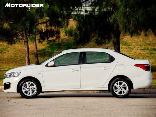 Imagen 2 de 16 de Citroën C-elysée 1.2 Feel Pack Ex Full | Permuta / Financia