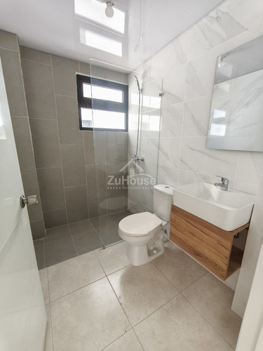 Apartamento En Alquiler En Segundo Piso En Av. Hispanoamericana Awpa06