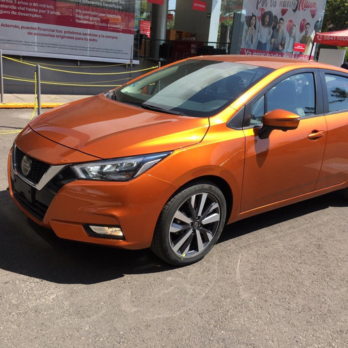 Imagen 1 de 9 de Versa Platinum Cvt 2022
