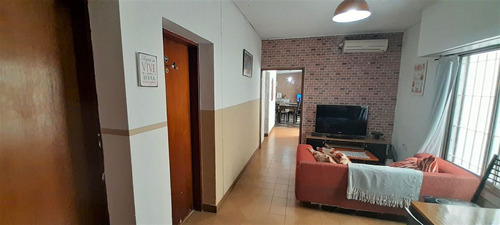 Venta Casa 4 Ambientes Avellaneda