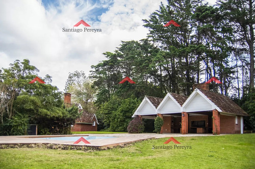 Hermosísima Casa En Golf, Punta Del Este