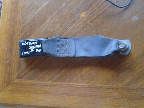Imagen 3 de 3 de Vendo 2 Broches Cinturon De Seguridad Nissan Sentra 2 B13