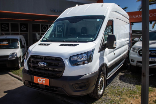 Ford Transit 2.2 Furgon Largo 350l
