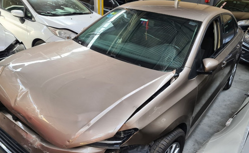 Imagen 2 de 10 de Volkswagen Polo 1.6 16v
