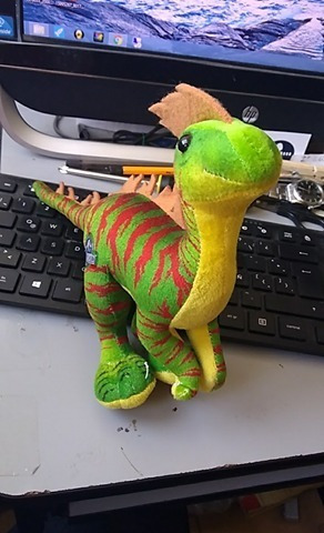 Jurassic World Toy Factory Hybrid Raptor Plush 28 Cms (Usado)