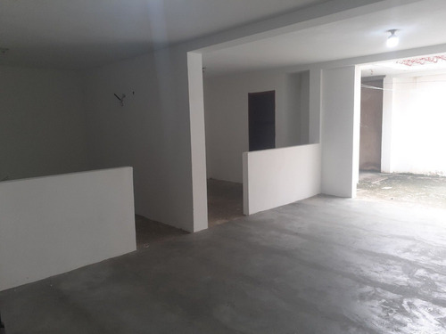 Imagen 10 de 13 de Ed. Town House Urb. Doña Luisa. Puerto Ordaz.