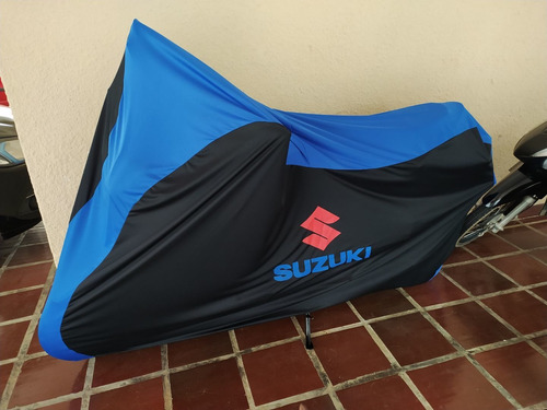Imagem 9 de 9 de Suzuki Gsx S 750