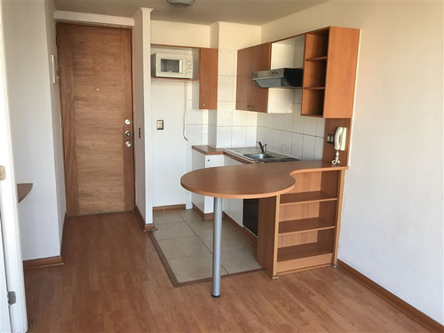 Oportunidad Impecable Departamento 1 Dormitorio Metro Moneda