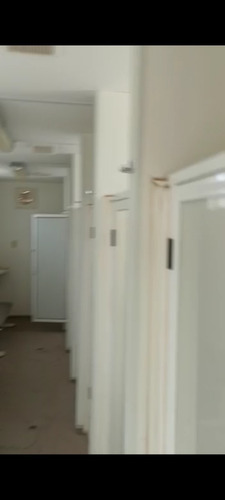 Imagen 8 de 10 de Baños Regaderas Móviles Contendor Caseta Remolque 8x32 Pies
