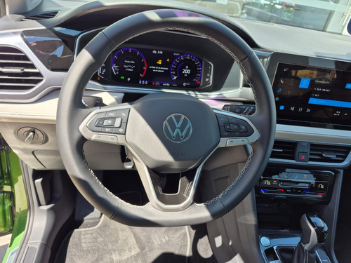 Volkswagen Taos 1.4 Tsi Highline At