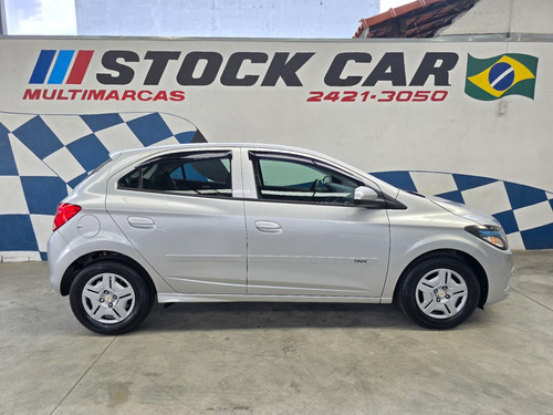 Chevrolet Onix 1.0 MPFI JOY 8V FLEX 4P MANUAL