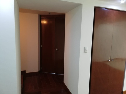 Imagen 9 de 14 de Oficina Amplia Con Vista En Renta En Wtc, Col. Nápoles. Cuenta Con 4 Espacios Independientes Mas Área De Coworkig. 95.43 M2