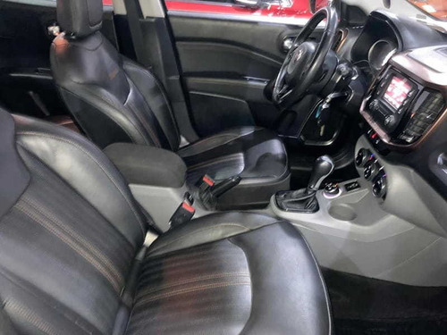 Imagem 9 de 14 de Fiat Toro Volcano At D4 2017