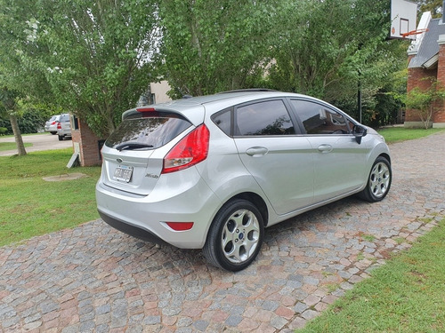 Ford Fiesta Kinetic Design 1.6 Design 120cv Titanium 2013