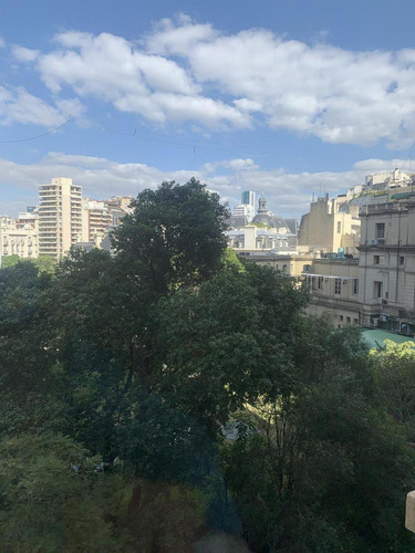 Departamento En Venta En Recoleta.