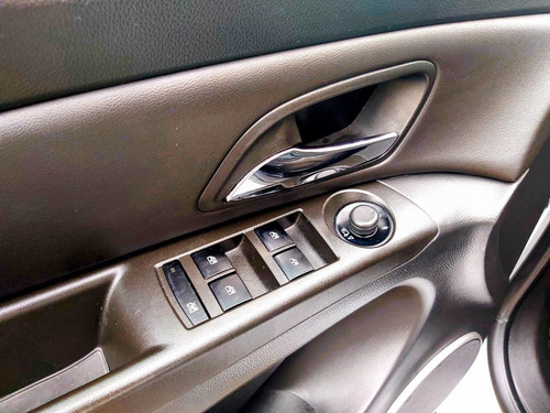 Imagem 8 de 14 de Chevrolet Cruze Hatch 1.8 16v 4p Ltz Sport6 Flex Automático