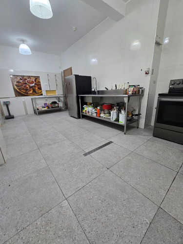 Venta Fondo De Comercio De Restaurante En Alto Prado, Listo Para Operar Con Permiso De Licores (a.v)