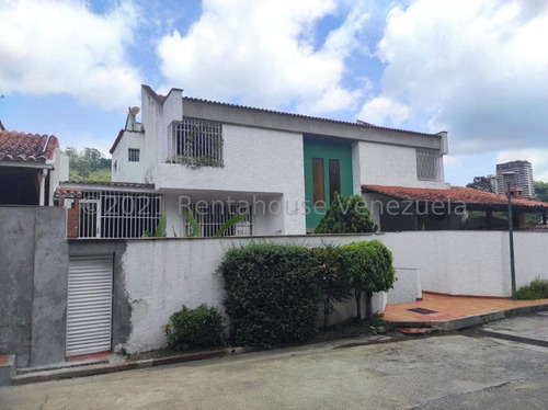 Espectacular Townhouse Ubicado En Conjunto Exclusivo De La Boyera Con Vigilancia Las 24 Horas, Puestos De Visitantes, En Venta La Boyera Mls #23-1892 Francis Zeppieri