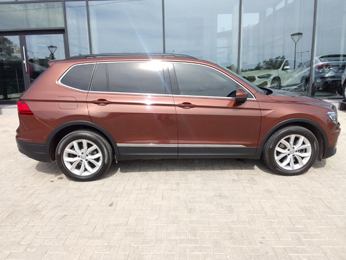 Imagen 4 de 16 de Volkswagen Tiguan Allspace 2.0 Tsi Comfortline Dsg