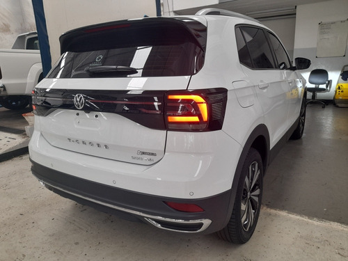 Imagen 5 de 15 de Volkswagen T-cross 2022 1.0 200 Tsi Highline Aut