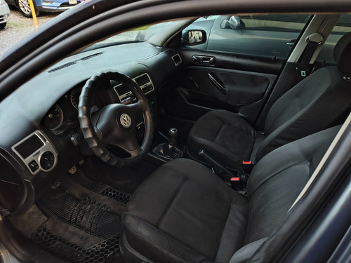 Volkswagen Jetta 2.0 City 5vel Mt