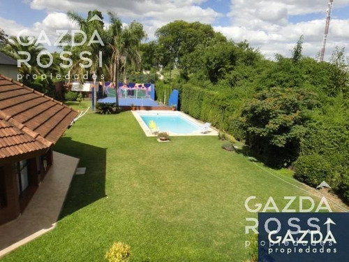Imagen 7 de 8 de Chalet De Excelente Categoria