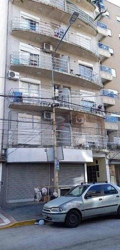 Imagen 3 de 10 de Excelente Local En Alquiler En Caseros