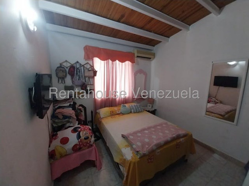 N&m Casa En Venta En Zona La Piedad Sur Cabudare Moderno