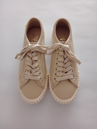 Championes Cuero Beige Zara/38