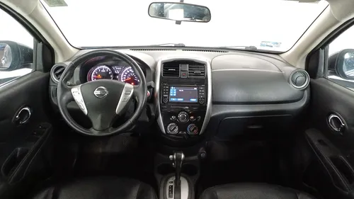 Nissan Versa 1.6 EXCLUSIVE AUTO