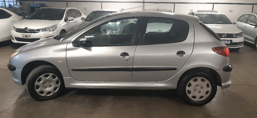 Imagen 8 de 15 de Peugeot 206 1.9 Xrd Premium 5 P