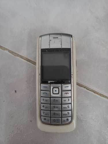 Teléfono Celular Nokia 6020