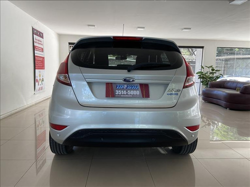 Ford Fiesta New Fiesta Se Plus 1.6 16v (aut)