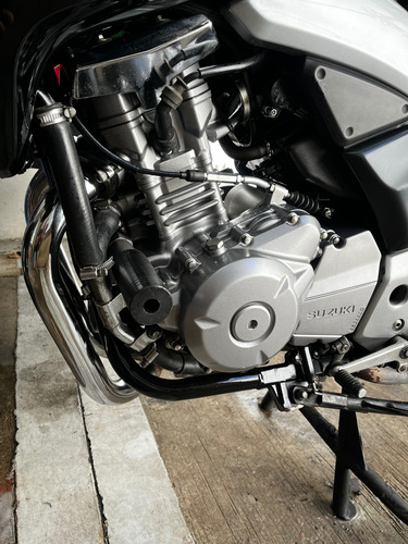 Suzuki Inazuma 250