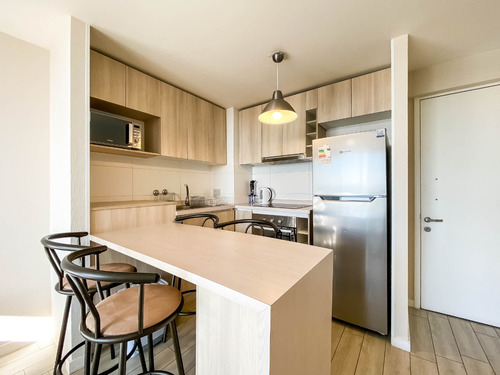 Arriendo De Departamento Amoblado En Ed Jose De Manso, En La