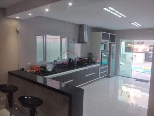 Imagem 10 de 10 de Casas - Ref: V35741