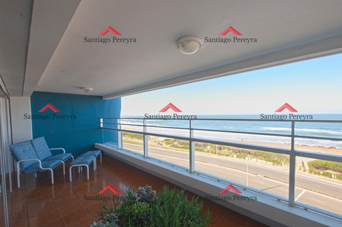 Apartamento Frente Al Mar En Playa Brava, Alquiler