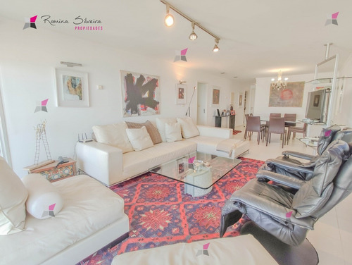 Apartamento En Venta En Playa Brava, Punta Del Este- Ref: 9491