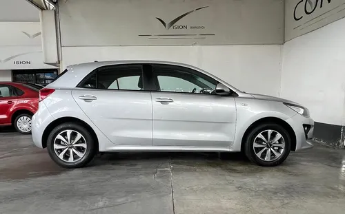 Kia Rio 1.6 Ex Hchback At