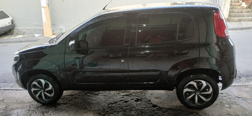 Fiat Uno 1.0 Vivace Celeb. Flex 5P