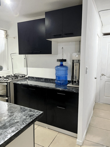 Venta Casa 2 Dormitorios Valle Grande Con Estacionamiento