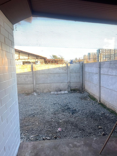 Villa Los Tilos, Casa Un Piso, Solida, Pareada, Vista Norte