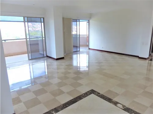 Vendo Penthouse De 310mt2 En Ciudad Jardín Sur De Cali, 6121.