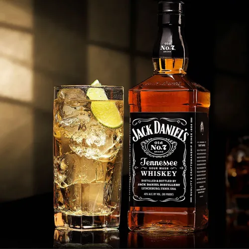 Jack Daniel's Old Nº7 Tennessee Whiskey 700ml - Espaço Prime