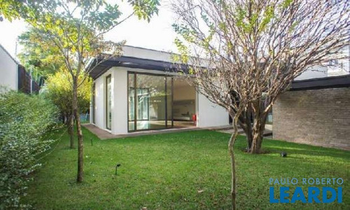 Imagem 1 de 15 de Casa Térrea - Jardim Paulistano - Sp - 505351